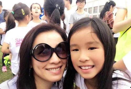 关于娱乐圈吃瓜的说说,揭秘明星幕后故事